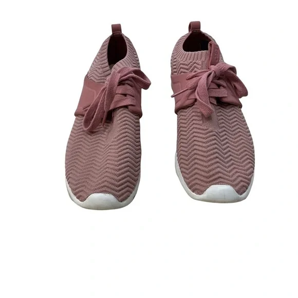 UGG Willows Sneaker Pink Knit Size 7 Lifestyle Sporty Gym Shoe Treadlite - Picture 2 of 11